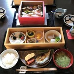 Miyama Dainingu Aze - 朝食