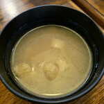 鳥焼 辰の字 - 味噌汁付きます