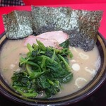 とんこつラーメンいしい - 豚骨塩ラーメン！