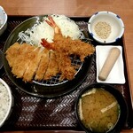 ごはん処 かつ庵 - ロース&えびフライ定食 980円