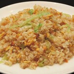 Crab fried rice with lettuce