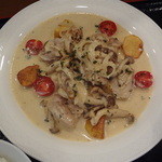 あらえびす - 6月15日　若鶏モモ肉とシメジのクリーム煮