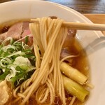 稲庭中華そば - 稲庭中華そば　麺アップ