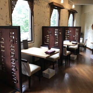 温もりのあるこだわりの内観♪