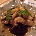 寿し おおはた - ホワイトアスパラとツブ貝しいたけ烏賊の炒め物