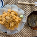 Minatozushi - ろうそく岩丼