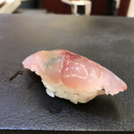 兄弟寿し - 新潟 釣り鯵 ねぎと大葉(握り)