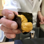 兄弟寿し - 青森 キタムラサキウニ(握り)