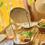 ベトナム料理コムゴン - コム定食① 生春巻き・揚げ春巻き
