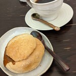 珈琲 文明 - カレーパン