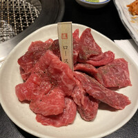 焼肉専科 肉の切り方 日本橋本店 - 