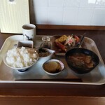 ナカヨシ - モーニングC(ドリンク付き850円)