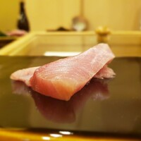 鮨 やすみつ - 鰤