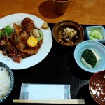 里伊 - 県産豚のとんてき定食　¥900