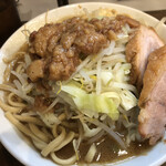 麺屋 歩夢 - 小ラーメン￥850。コールは、「ニンニク、ヤサイ、アブラ」。