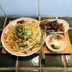 マカン マカン - 福建麺（ホッケンミー）のランチセット