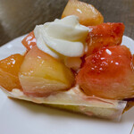 クリオロ - 桃のタルトも超おすすめ