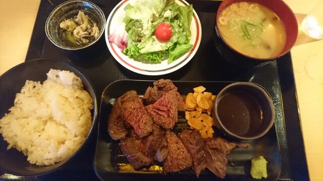 閉店 鉄板居酒屋 おじん 南郷１８丁目 居酒屋 食べログ