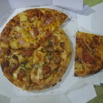 ドミノピザ - 料理写真: