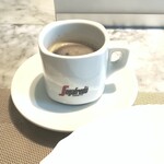 La Brianza - ディカフェのコーヒー。ドルチェと合うしっかりした味わいのコーヒー。