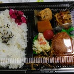 飯田屋食品 - コロッケ弁当　400円