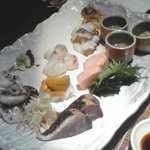 酒肆 門 - 刺身盛りあわせ