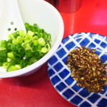 ラーメン二郎 - 青ネギ＆シビれ