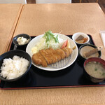 日の出食堂 - 日の出黒豚ロースとんかつ定食