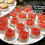 ザ・テラス - ローズのブランマンジェとルビーグレープフルーツ