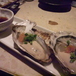 Anagura - 殻つき生牡蠣