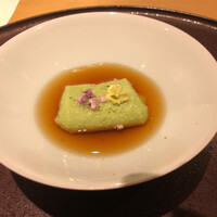 馳走 啐啄一十  - 駄々茶豆豆腐
                    優しい駄々茶豆の甘みが食欲を唆ります！