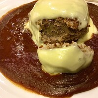 本格肉料理 丸小 - 断面