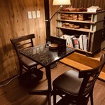 古民家 Bar 書斎 - 店内のテーブル席