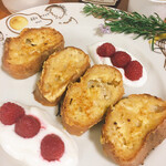 バックシュトゥーベ ツオップ - 自家製 バゲットをパンペルデュにしました