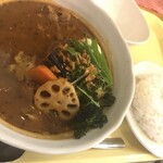 Karesutoa Yorozuya Maiki - チキンカレー（1,000円）