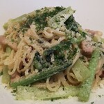 ボーノ - 小松菜とパンチェッタのペペロンチーノ