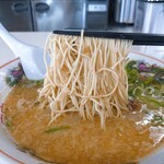 博多ラーメンセンター バリはや - 