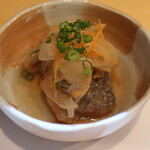 季節料理 よし野 - お通し（南蛮漬け）