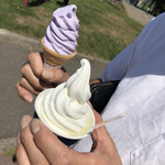 羊ヶ丘レストハウス - ラベンダーソフトと白い恋人ホワイト