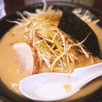 麺家 辰 - とんこつネギ味噌