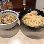 アンダーグラウンド ラーメン 頑者 - つけ麺ライト880円＋味玉110円で990円