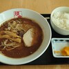 ガンジャ ラーメン 菖蒲PA店