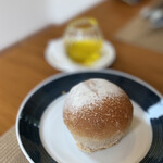 ブラッセリー ラシュレ - パン