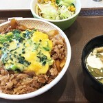 Sukiya - 横濱オム牛丼（大盛り）+サラダセット