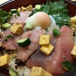 Sushi Koubou Sushi Kichi - ビントロちらし寿司