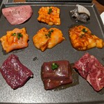 Tokachi Ha-Bu Gyuu Yakiniku Mommon - ホルモン９種盛り合わせ