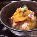 日本料理 旬菜和田 - 毛蟹の飯蒸しに生海胆