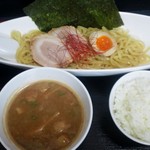 めん翔 - つけ麺（780円）