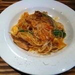 Gattaro - ギアラとハチノスの煮込みソースのスパゲッティ