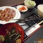 Gyuushige - ハラミ焼肉定食